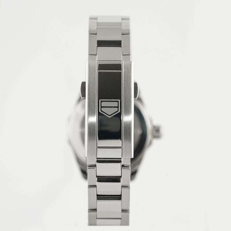 تگ هویر آکواریسر 30mm آبی - پشت قاب و قفل و بند