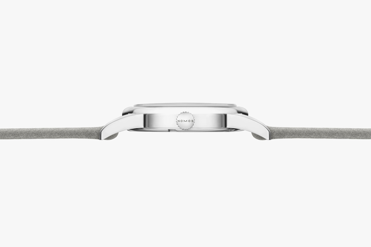 نوموس کلاب 36mm-آبی-کوکی - جزئیات تاج
