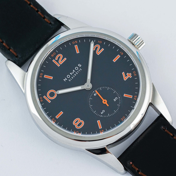 نوموس کلاب 36mm-آبی Ace Jewelers-کوکی-پشت قاب شیشه‌ای-تولید محدود - نمای کلی